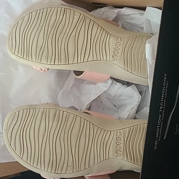 NIB Vionic Women's Rest Jeanne Leather Woven Band Slide Sandal 7.5
