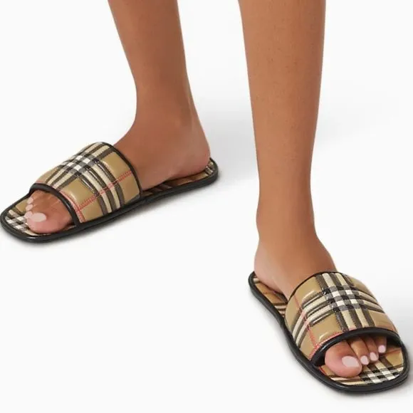 NIB$650 BURBERRY Alixa Quilted Lambskin Check Flat Slide In Archive Beige 35 5