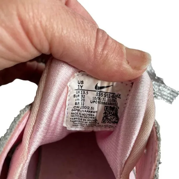 Nike Air Huarache Run girls Shoes - Pink (GS) size 13