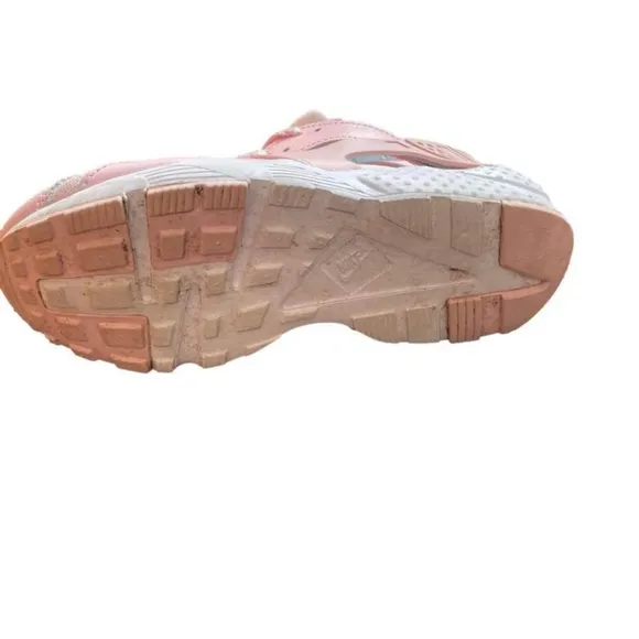 Nike Air Huarache Run girls Shoes - Pink (GS) size 13
