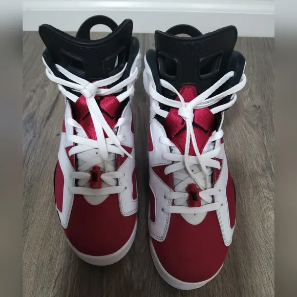 Nike Air Jordan 6 Carmine Size 9.5