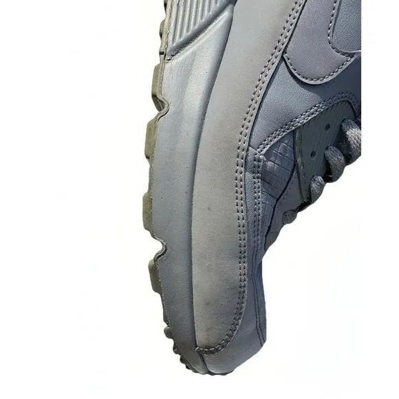 Nike Air Max 90 Triple Wolf Grey Mens Size 11.5 Shoes CN8490-001