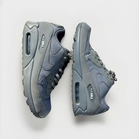 Nike Air Max 90 Triple Wolf Grey Mens Size 11.5 Shoes CN8490-001