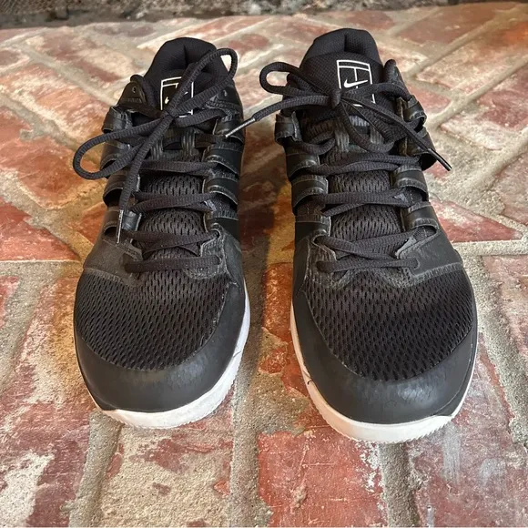 Nike Air Zoom Vapor X HC AA8030-010 Black and White Athletic Shoes