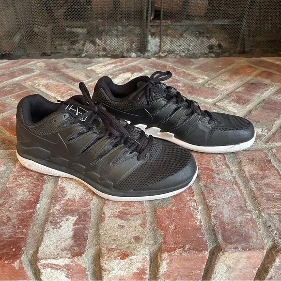 Nike Air Zoom Vapor X HC AA8030-010 Black and White Athletic Shoes