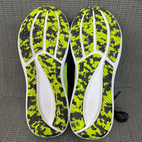 Nike Big Kids' Star Runner 3 Youth Size 6Y Black &amp; Yellow Running Shoes