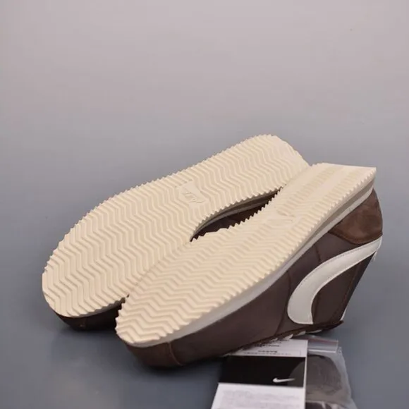 Nike Cortez Textile Shoes Brown