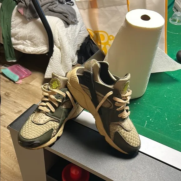 Nike Green and Tan Sneakers with Chunky Design