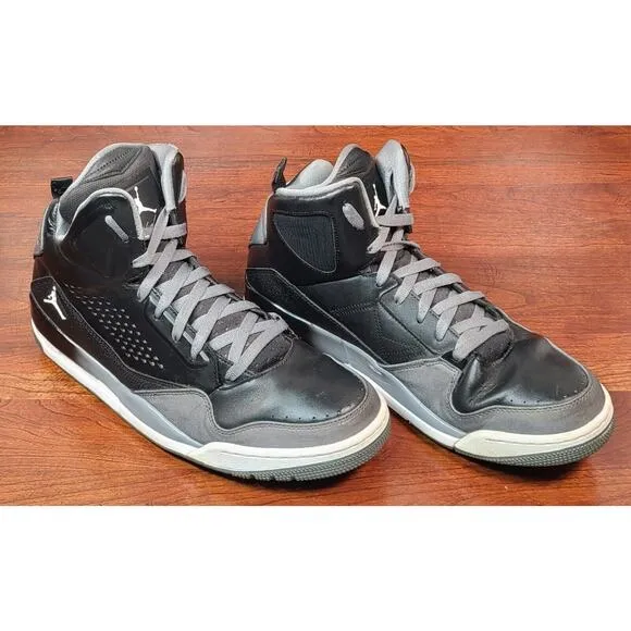 Nike Jordan SC-3 Black White Cool Grey Mens Basketball Shoe Size 11.5 629877-013