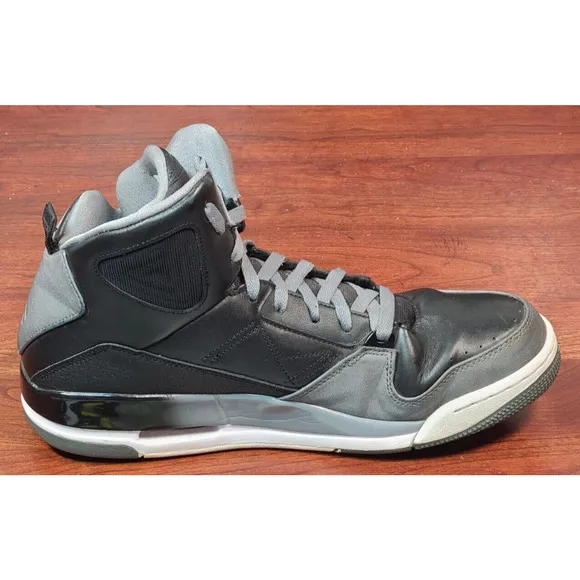 Nike Jordan SC-3 Black White Cool Grey Mens Basketball Shoe Size 11.5 629877-013