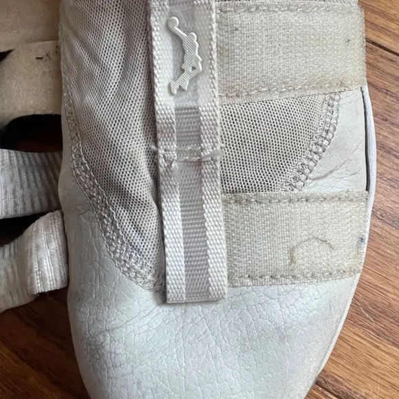 Nike Lebron Soldier XI 11 Bone Ivory Basketball Running Shoes, Size 6.5Y, Used