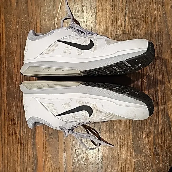 NIKE Men's Dart 12 Shoes