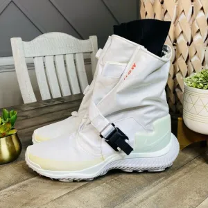 Nike Nikelab NSW Gaiter Boot White-Barely Green-Black Women’s Size 10
