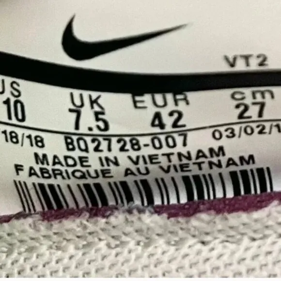 Nike React Element Running Shoes Size 10 Ivory Pink Athletic Track Sneakers