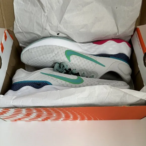 Nike Renew Ride 3 Women Shoes Size 11 Photon Dust Lightweight DC8184 006 NWB