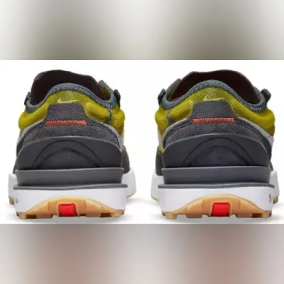 Nike Waffle One &quot;Smile&quot; Grade School Boys' Shoes Size 5Y New MSRP $100