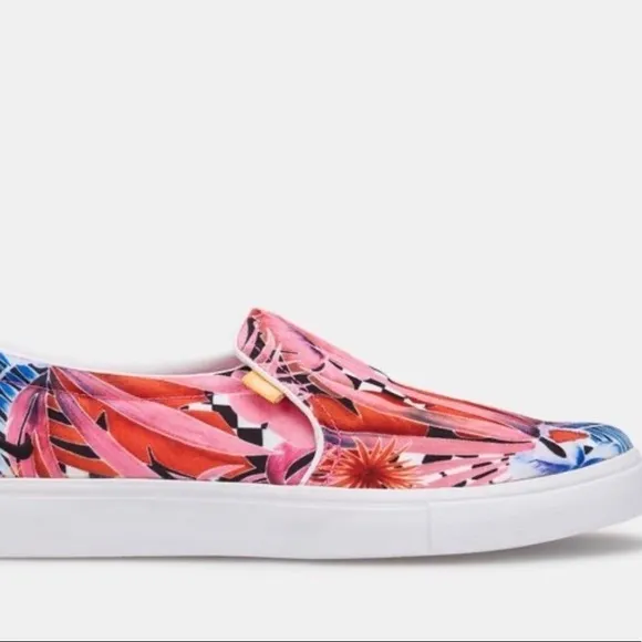 NIKE WOMEN'S COURT ROYALE SLIP-ON SHOE SZ 9.5