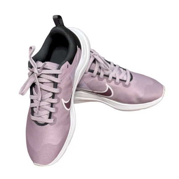 Nike Womens Downshifter 12 Shoes NEW