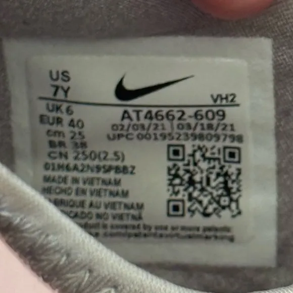 Nike Youth 7Y Pink Gray Flex Runner Slip On Sneakers Lightweight Athletic Shoes
