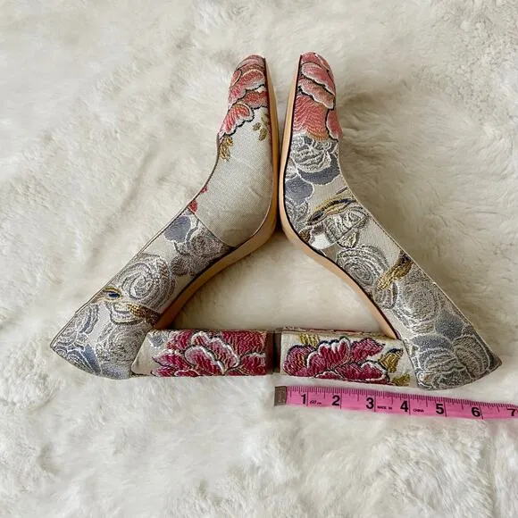 Nine West Floral Pumps