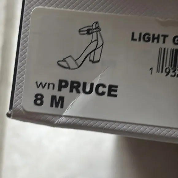 Nine West Pruce Snakeskin Block Heels Size 8