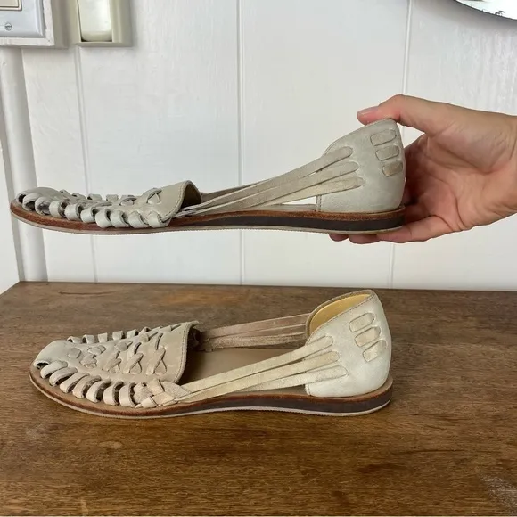 NISOLO Ecuador Huarache Sandal in Bone size 9