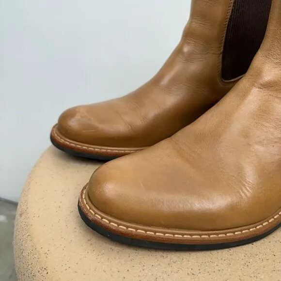 Nisolo Women’s Leather Carmen Chelsea Boot in Almond Brown