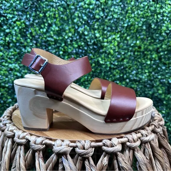 Nisolo x Anthropologie all day open toe clog new in box brandy color