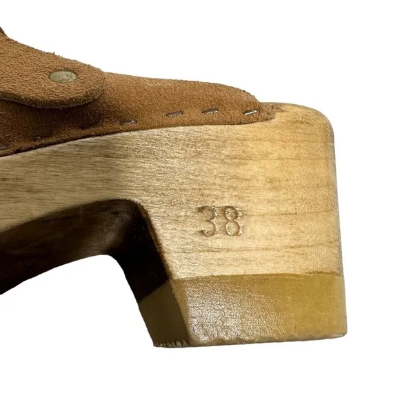 NO. 6 Womens Wooden Clog Sandals Open Toe Size 38 US 7.5 Tan Slip On Clogs