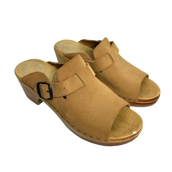 NO. 6 Womens Wooden Clog Sandals Open Toe Size 38 US 7.5 Tan Slip On Clogs