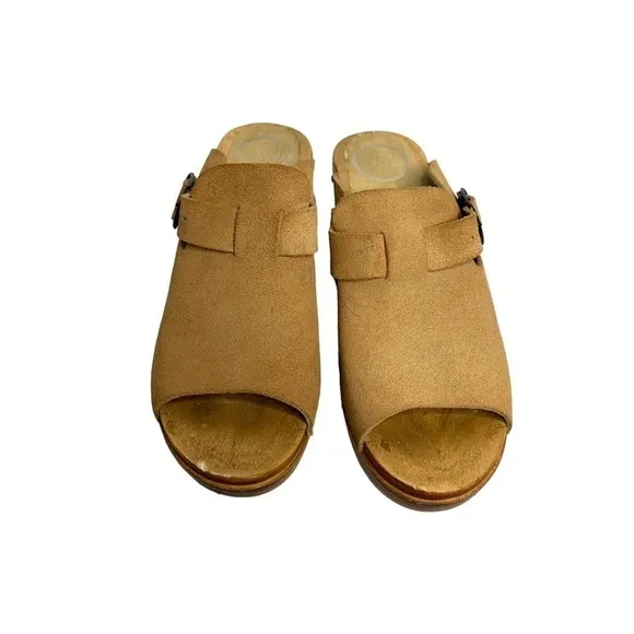 NO. 6 Womens Wooden Clog Sandals Open Toe Size 38 US 7.5 Tan Slip On Clogs