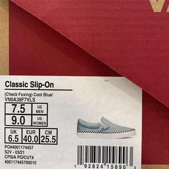 NW Box Vans Classic Slip-On in Cool Blue-Mens 7.5 / Women 9