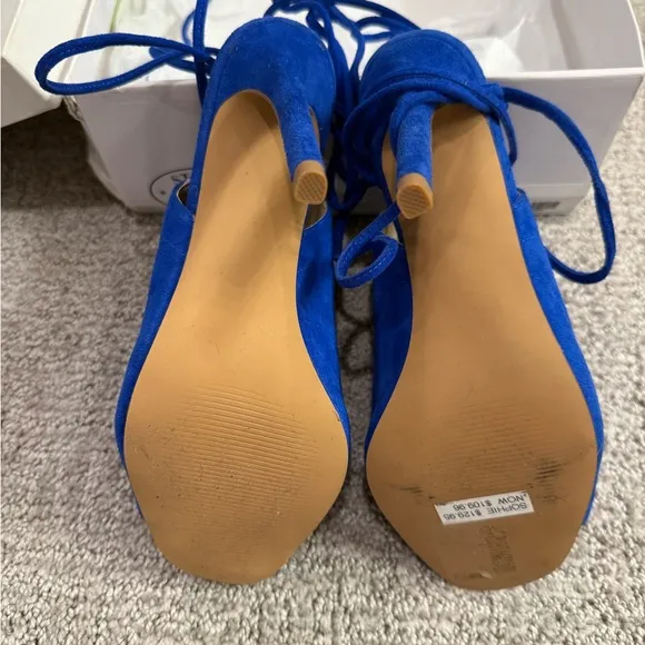 NWB Steve Madden 'Sophie' Blue Suede Ankle Wrap Lace-up Heels - Size: 6