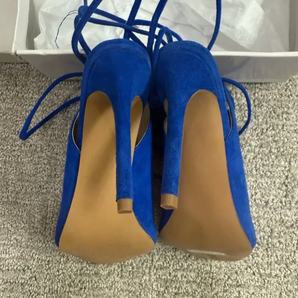 NWB Steve Madden 'Sophie' Blue Suede Ankle Wrap Lace-up Heels - Size: 6