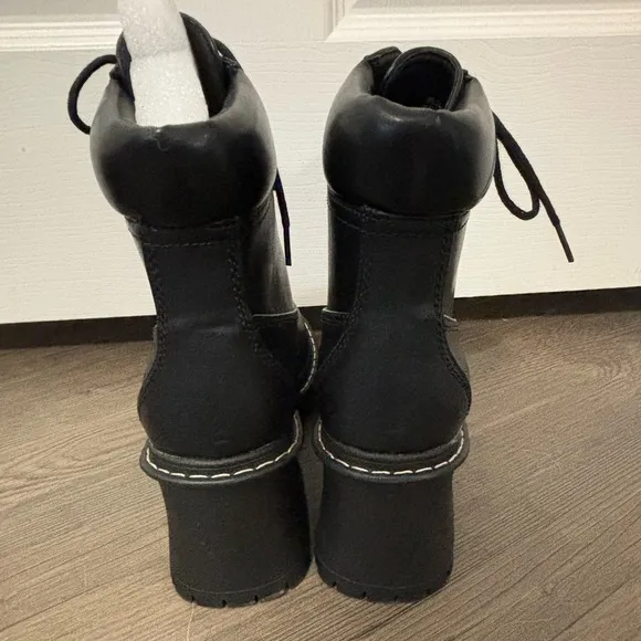 NWOB Dolls Kill / dELiA*s Black Record Shopping Ankle Boots