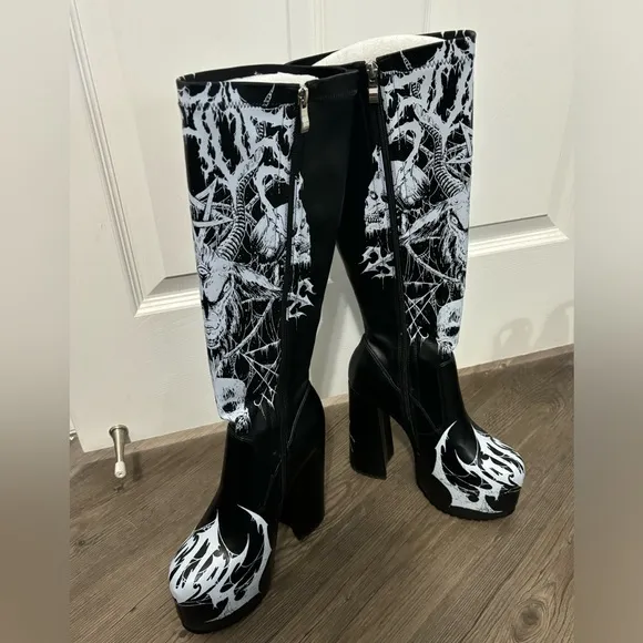 NWOB Dolls Kill / Widow Cursed Elegy Platform Boots