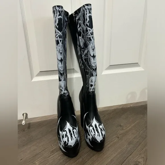 NWOB Dolls Kill / Widow Cursed Elegy Platform Boots
