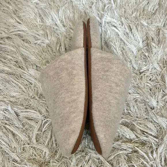 NWOB Garnet Hill Cozy Cashmere Slides Slippers in Oat Heather size M (8-9)