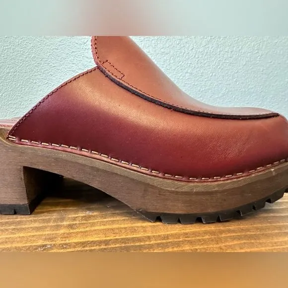 NWOB J. Crew Leather Wooden Round Toe Clog Shoe Made in Italy Size 38
