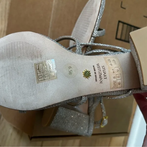 NWOB Stuart weitzman barelythere 75 block sandle poudre silver heels size 6.5B
