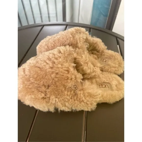 NWOB UGG Maxi Curly Slide Slippers Brown Furry Size 5 Bedslipper