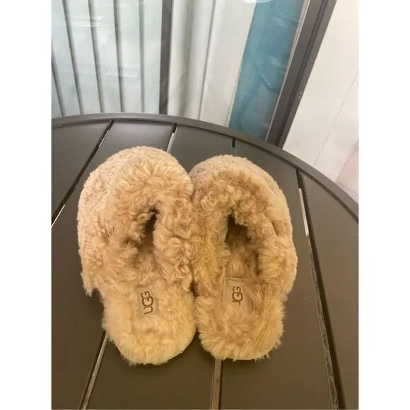 NWOB UGG Maxi Curly Slide Slippers Brown Furry Size 5 Bedslipper