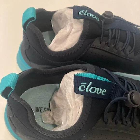 NWOB Clove Limited Edition Sneaker in Aqua Blue Size 9.5