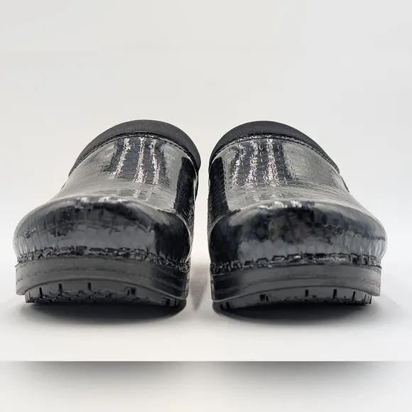 NWOT ABEO Biosystem Ellie Black Patent Leather Clogs Slip Resistant - Size 6.5 N