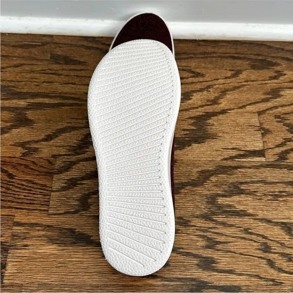 NWOT Allbirds Tree Loungers Slip On Womens Shoes Maroon Navy Women’s 7