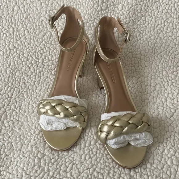 NWOT Bernardo Anthropologie Bethany Gold Braided Strap Block Heels