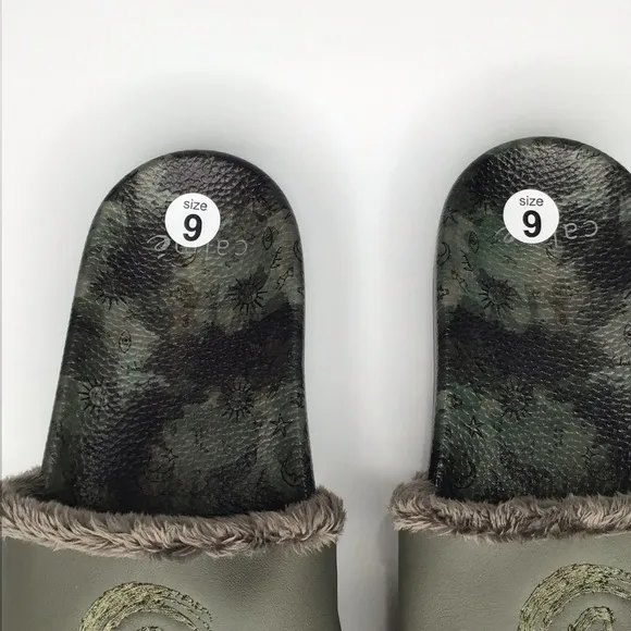 NWOT CALME by JOHNNY WAS Space Camo Slides.