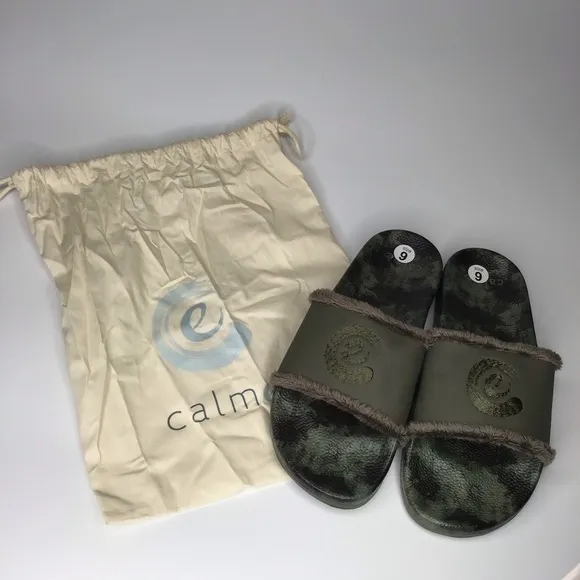 NWOT CALME by JOHNNY WAS Space Camo Slides.