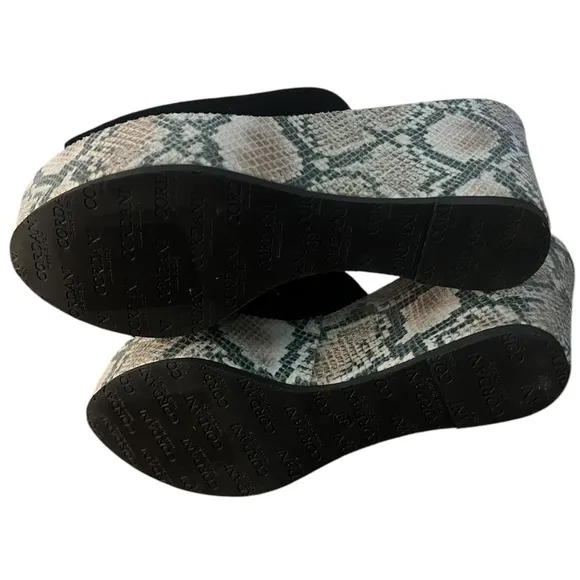 NWOT Cordani Helena Black Suede Platform Slides – Sz 8.5