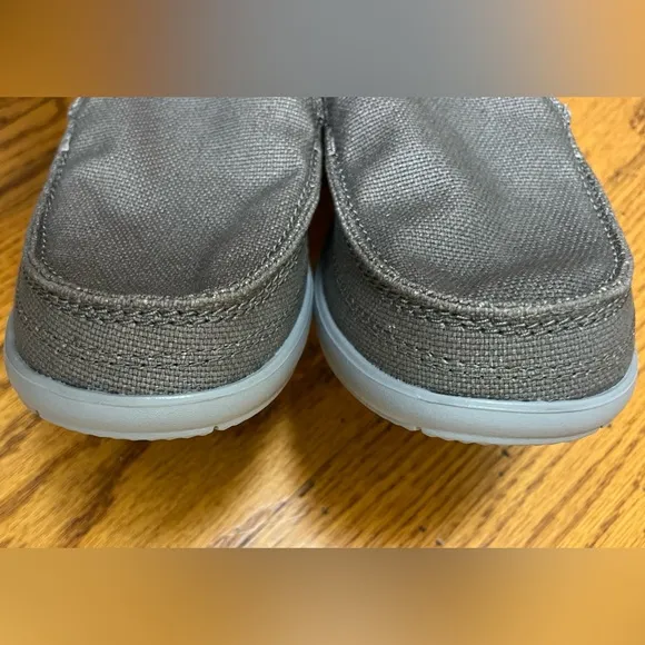 NWOT Crocs Canvas Loafer, Gray